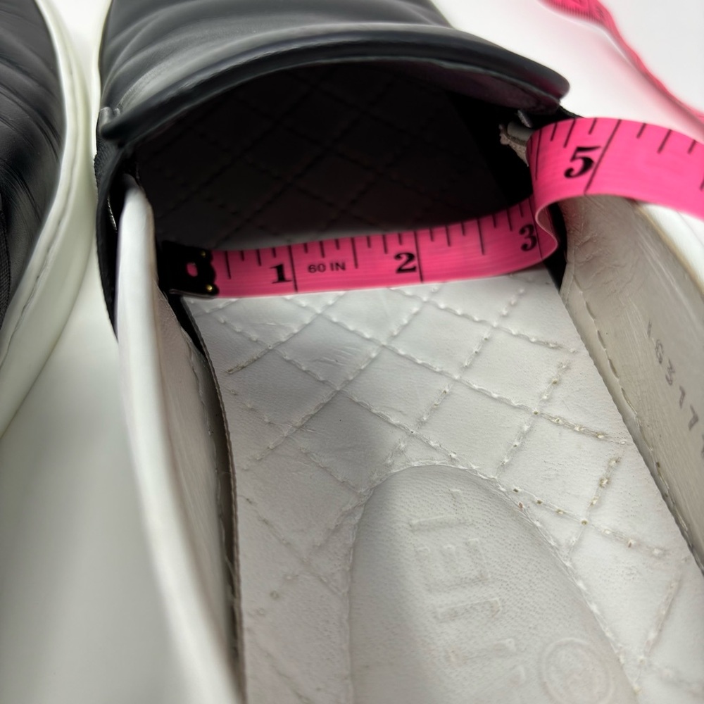 Chanel Black & White Leather Slip-On Sneakers 2016 Karl Lagerfeld Era Size 38.5 - Picture 16 of 16